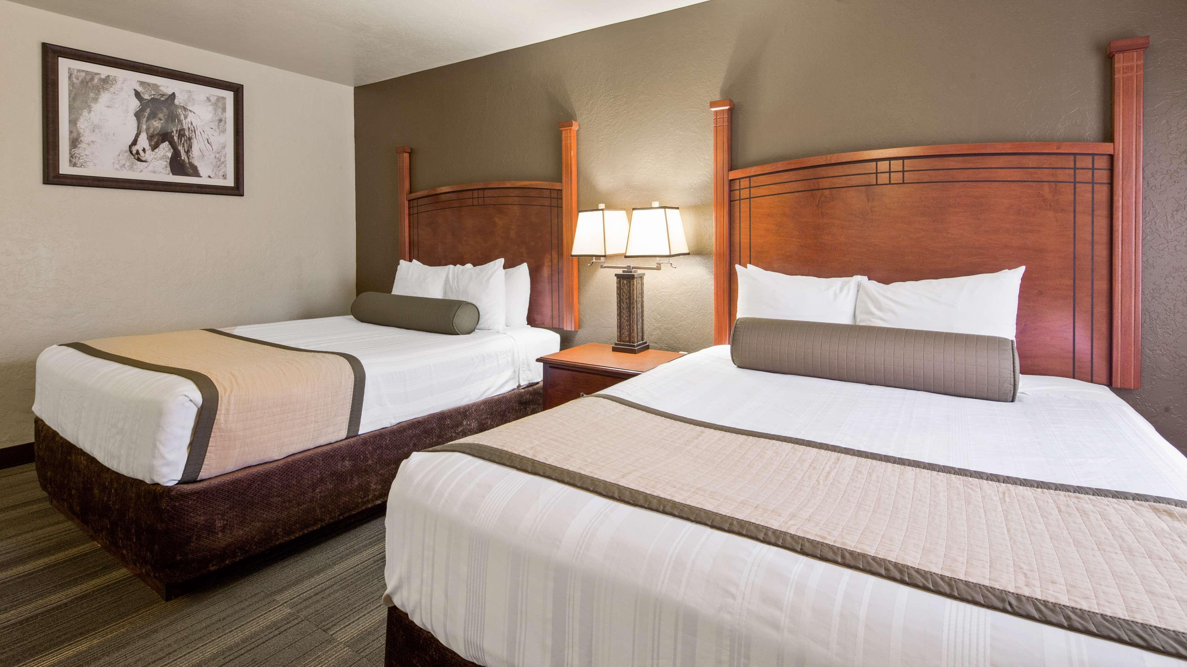 Hotel Surestay By Western 2*