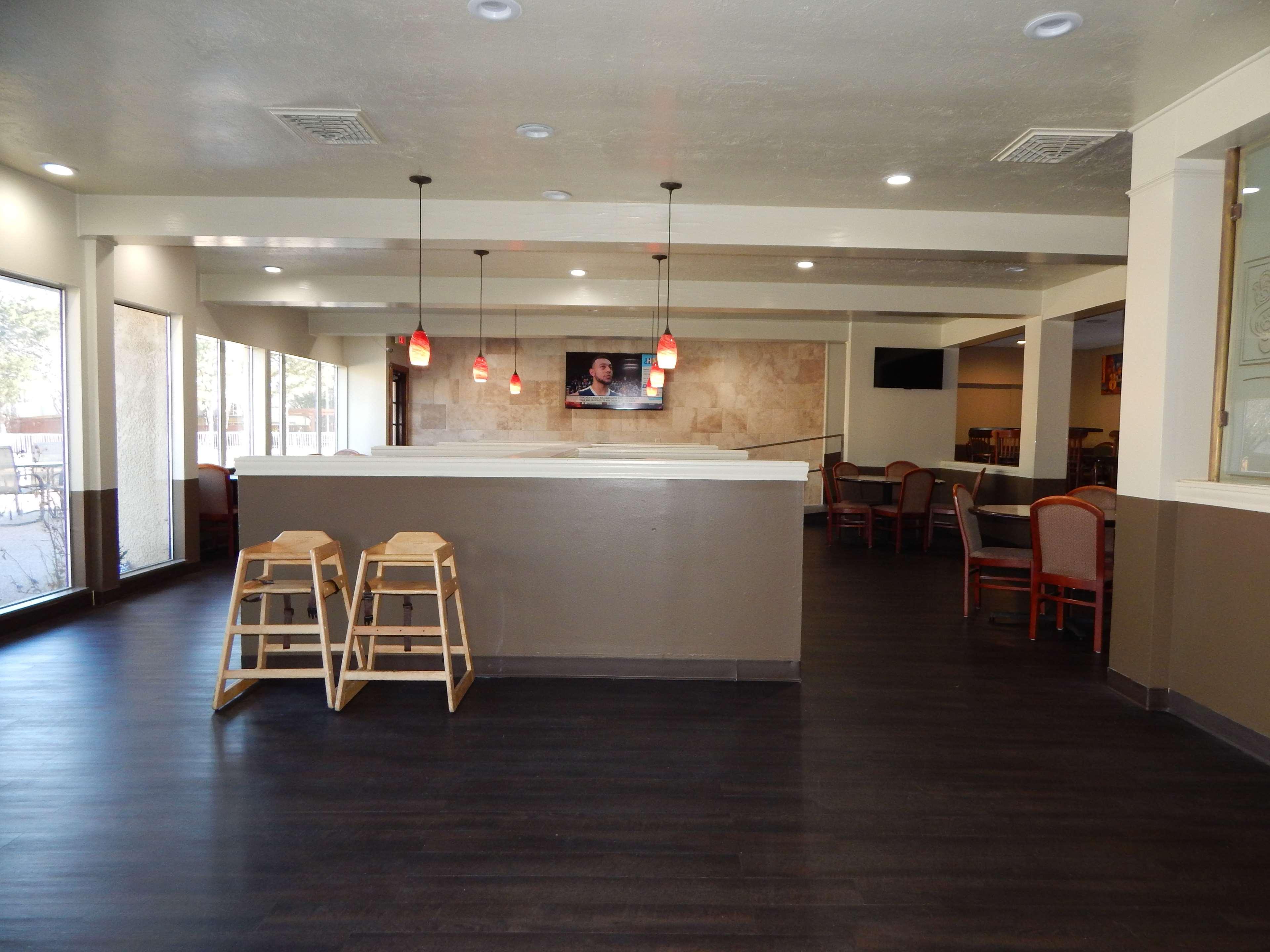 Surestay By Western Hotel