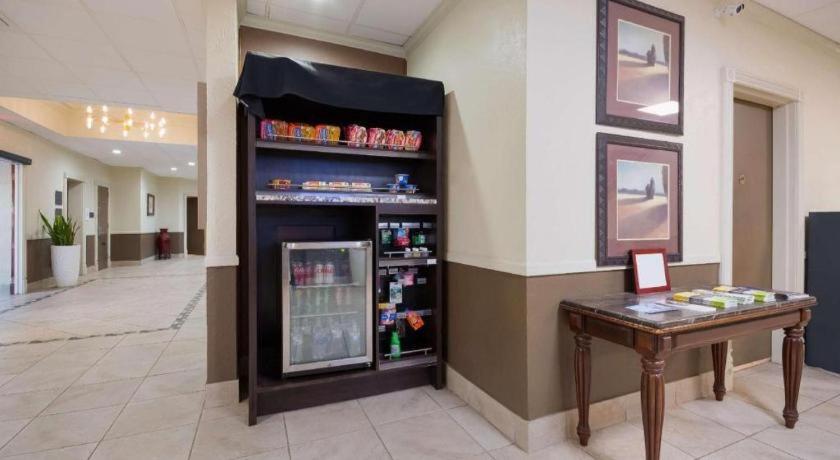 Surestay By Western Hotel