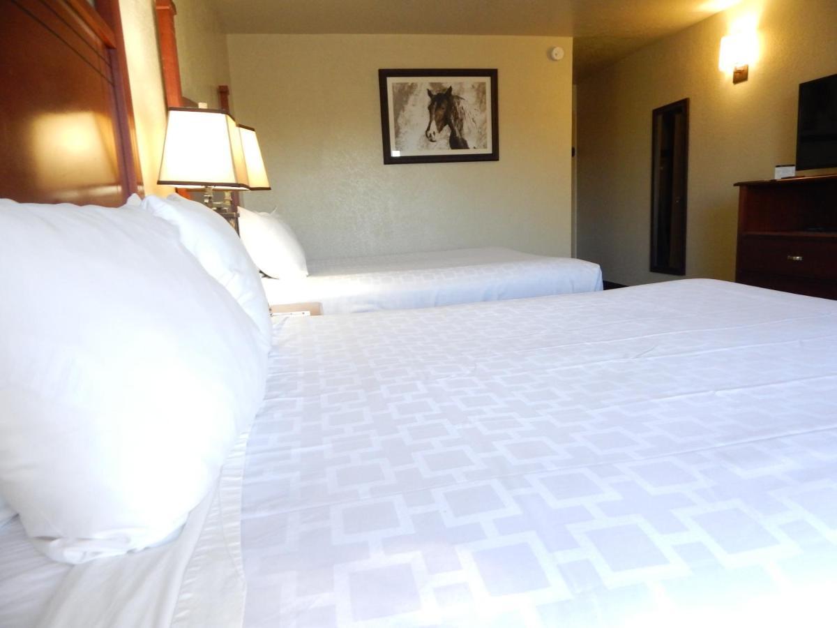 Surestay By Western