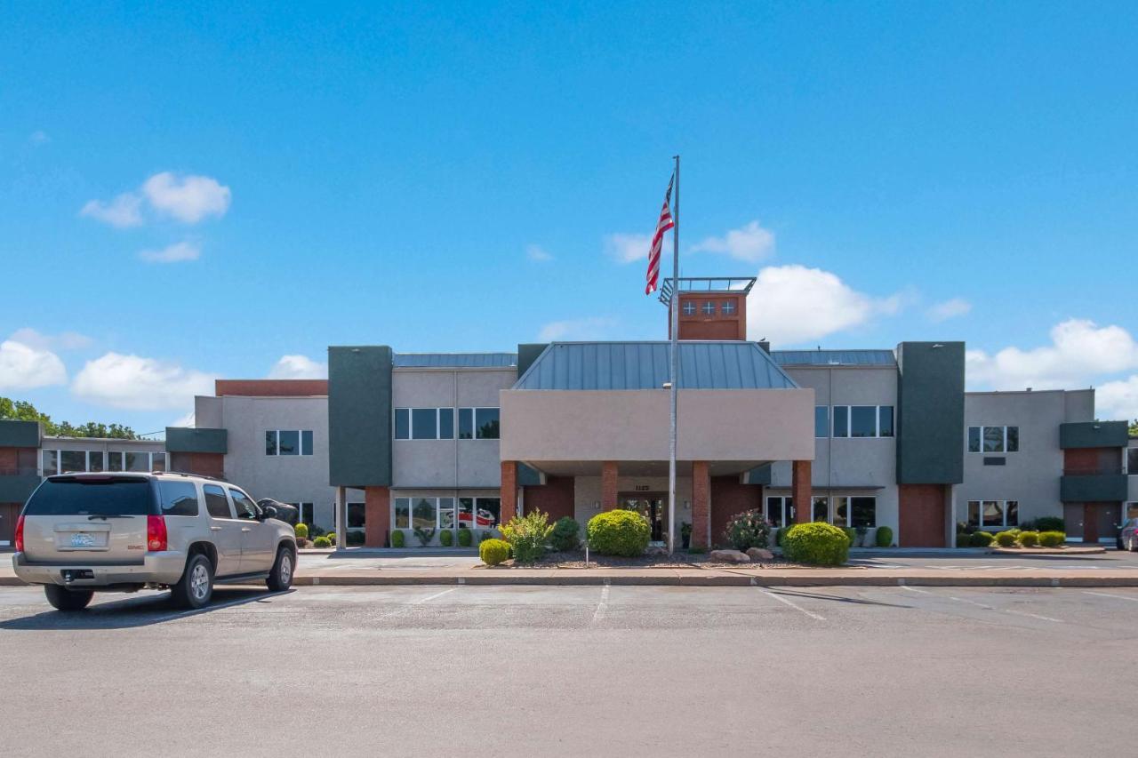 Hotel Surestay By Western Lawton