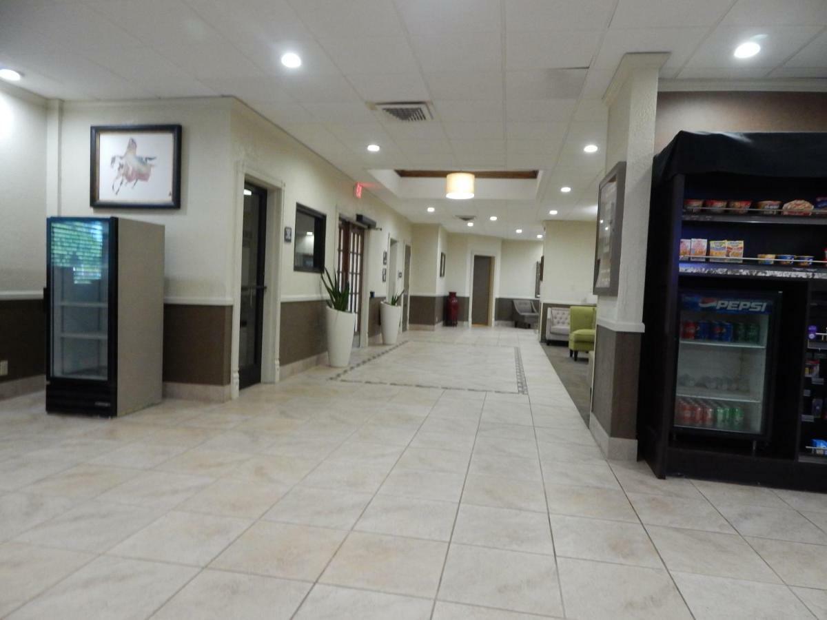 Surestay By Western Hotel 2*